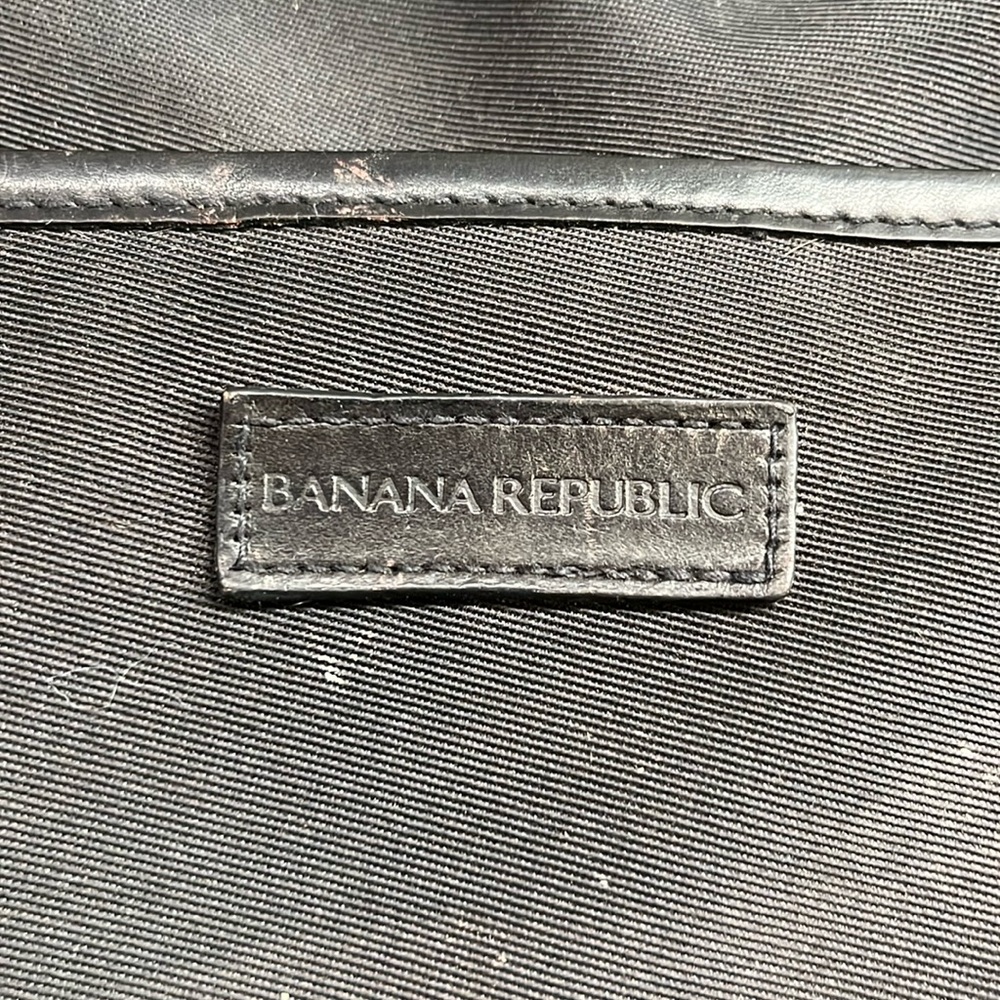 Banana Republic Laptop Messenger Bag Color Black EUC